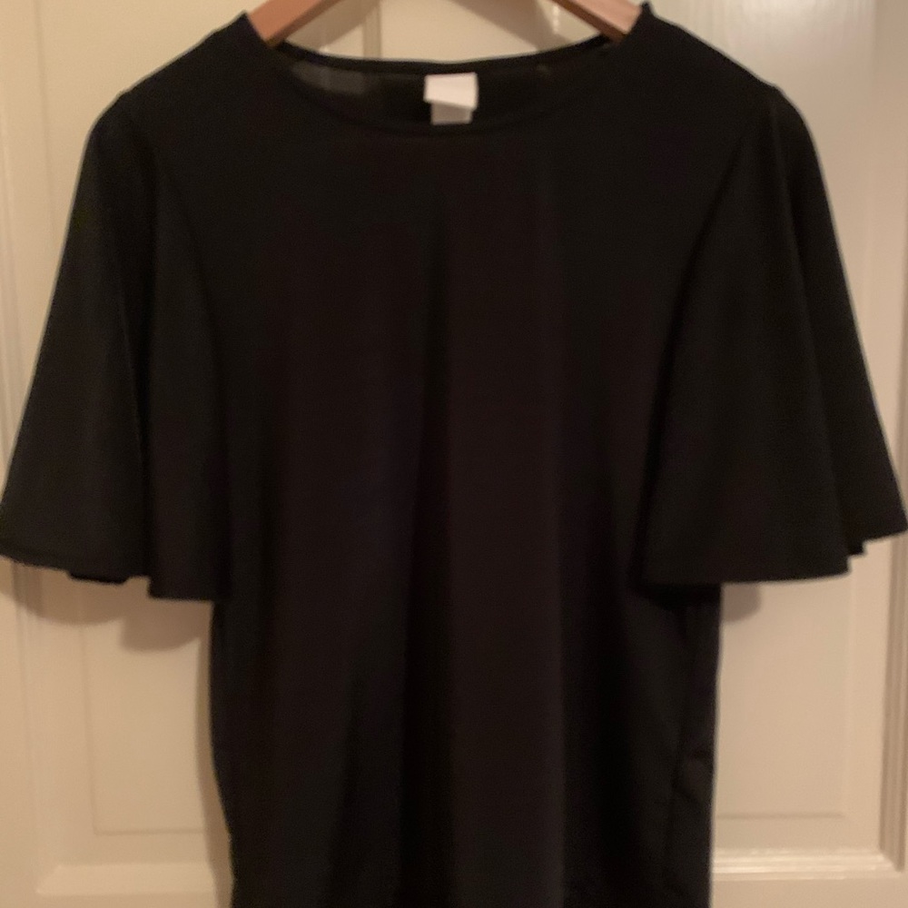 H&M flowy short sleeve black blouse